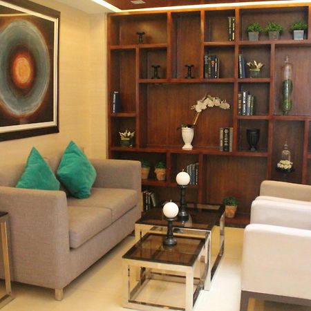 Stradella Hotel Pasig City Экстерьер фото