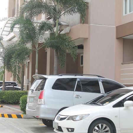 Stradella Hotel Pasig City Экстерьер фото